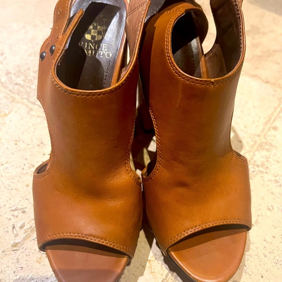 Vince Camuto leather heels - Picture 4 of 5